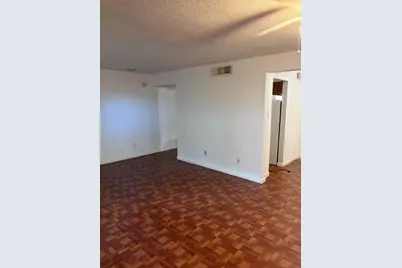 781 Country Place Drive #1085, Houston, TX 77079 - Photo 11