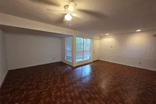 781 Country Pl Dr, Houston, TX 77079 - Photo 5