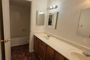 781 Country Pl Dr, Houston, TX 77079 - Photo 21