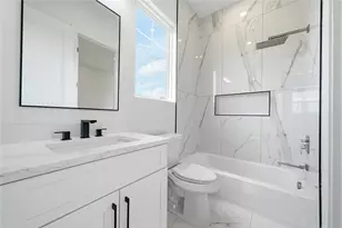 1609 Luzon St, Houston, TX 77009 - Photo 17