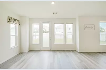 4106 Lake Cypress Circle, Houston, TX 77068 - Photo 15