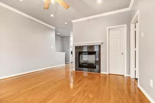 6115 S Arrowana Ln, Houston, TX 77036 - Photo 11