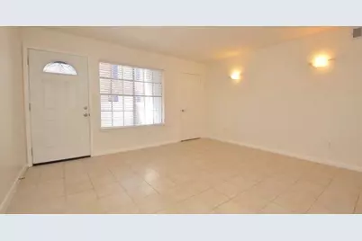 2250 Bering Drive #37, Houston, TX 77057 - Photo 5