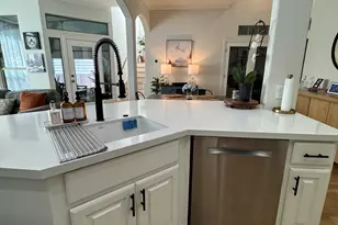 2913 N Becca Ln, Houston, TX 77092 - Photo 3