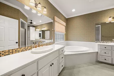 1220 Travis Street, Columbus, TX 78934 - Photo 21