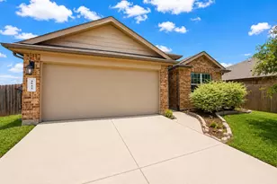 3942 Hybrid Ct, Baytown, TX 77521 - Photo 3