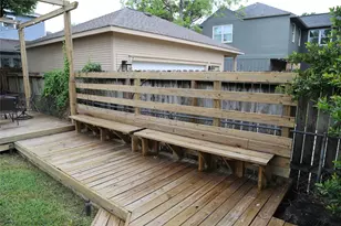 808 Pecore St, Houston, TX 77009 - Photo 19