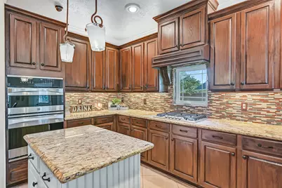 906 High Ridge Circle, Friendswood, TX 77546 - Photo 11