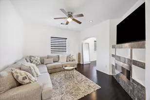 5116 Creekmont Dr, Houston, TX 77091 - Photo 17