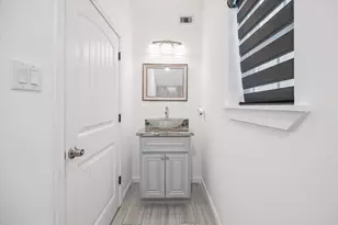 5116 Creekmont Dr, Houston, TX 77091 - Photo 15