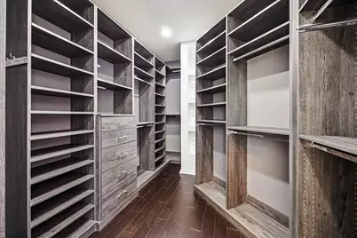 5116 Creekmont Drive, Houston, TX 77091 - Photo 21