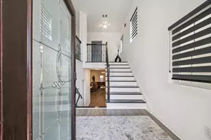 5116 Creekmont Dr, Houston, TX 77091 - Photo 3