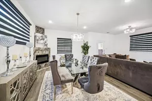 5116 Creekmont Dr, Houston, TX 77091 - Photo 9