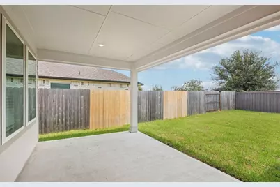 3300 Memorial Way, Texas City, TX 77591 - Photo 17