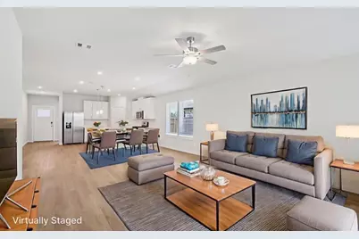 3300 Memorial Way, Texas City, TX 77591 - Photo 5