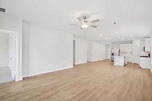 3300 Memorial Way, Texas City, TX 77591 - Photo 3