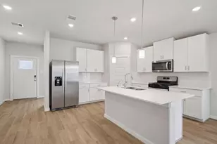 3300 Memorial Way, Texas City, TX 77591 - Photo 7