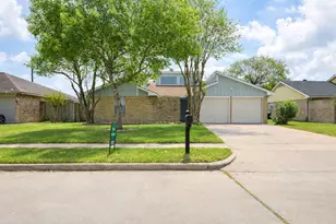 15923 Boulder Oaks Dr, Houston, TX 77084 - Photo 1