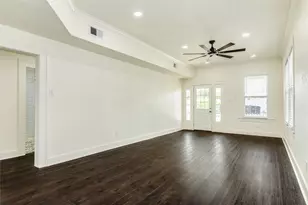 3730 Avenue T, Galveston, TX 77550 - Photo 5