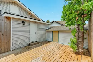 3730 Avenue T, Galveston, TX 77550 - Photo 15
