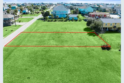 979 Wommack, Crystal Beach, TX 77650 - Photo 1