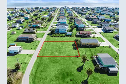 979 Wommack, Crystal Beach, TX 77650 - Photo 17