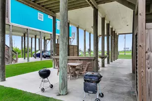 1706 Hwy 87, Gilchrist, TX 77617 - Photo 45