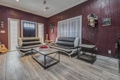 4008 Colvin Street, Houston, TX 77013 - Photo 15