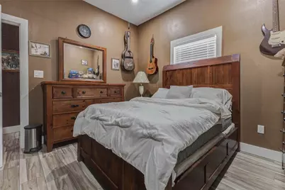 4008 Colvin Street, Houston, TX 77013 - Photo 5