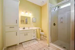 108 Buffalo Trail, Lake Jackson, TX 77566 - Photo 9