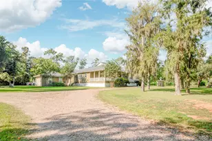 108 Buffalo Trail, Lake Jackson, TX 77566 - Photo 1