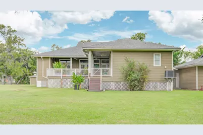 108 Buffalo Trail, Lake Jackson, TX 77566 - Photo 49