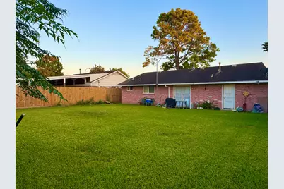 1138 Cherry Spring Drive, Houston, TX 77038 - Photo 21