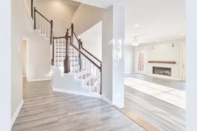 12929 Kingsbridge Lane, Houston, TX 77077 - Photo 3