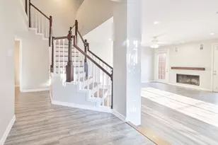 12929 Kingsbridge Ln, Houston, TX 77077 - Photo 3