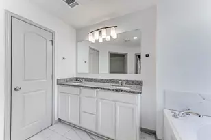 204 Shoreview Dr, Conroe, TX 77303 - Photo 31