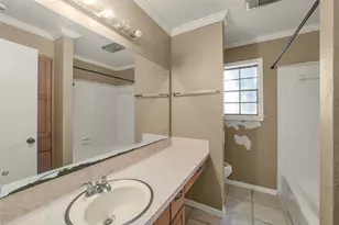 321 Johnson St, Brenham, TX 77833 - Photo 33