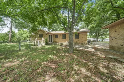 321 Johnson Street, Brenham, TX 77833 - Photo 39