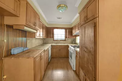 321 Johnson Street, Brenham, TX 77833 - Photo 21