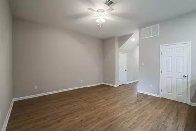 3207 Avenue O, Rosenberg, TX 77471 - Photo 9