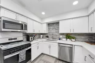 3330 Dulcrest St, Houston, TX 77051 - Photo 3