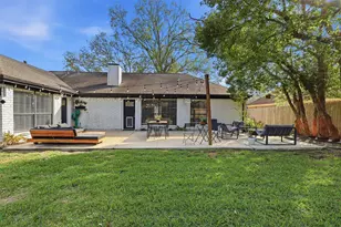 3012 Sugar Wood Dr, League City, TX 77573 - Photo 23