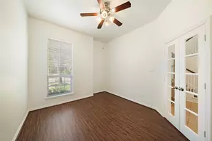 3818 Orchard Springs Ct, Sugar Land, TX 77479 - Photo 5