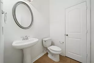 3818 Orchard Springs Ct, Sugar Land, TX 77479 - Photo 37