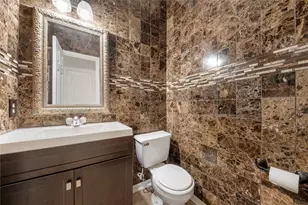 711 Tuely Ct, Houston, TX 77049 - Photo 13