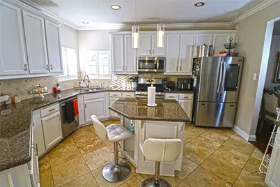 1414 Pine Meadow Court, Pearland, TX 77581 - Photo 7