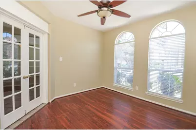 13109 Sunset Cliff Court, Sugar Land, TX 77478 - Photo 11