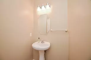 13109 Sunset Cliff Ct, Sugar Land, TX 77478 - Photo 17