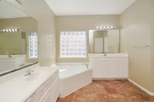 13109 Sunset Cliff Ct, Sugar Land, TX 77478 - Photo 21