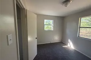 3918 N Sycamore St, Bedias, TX 77831 - Photo 11